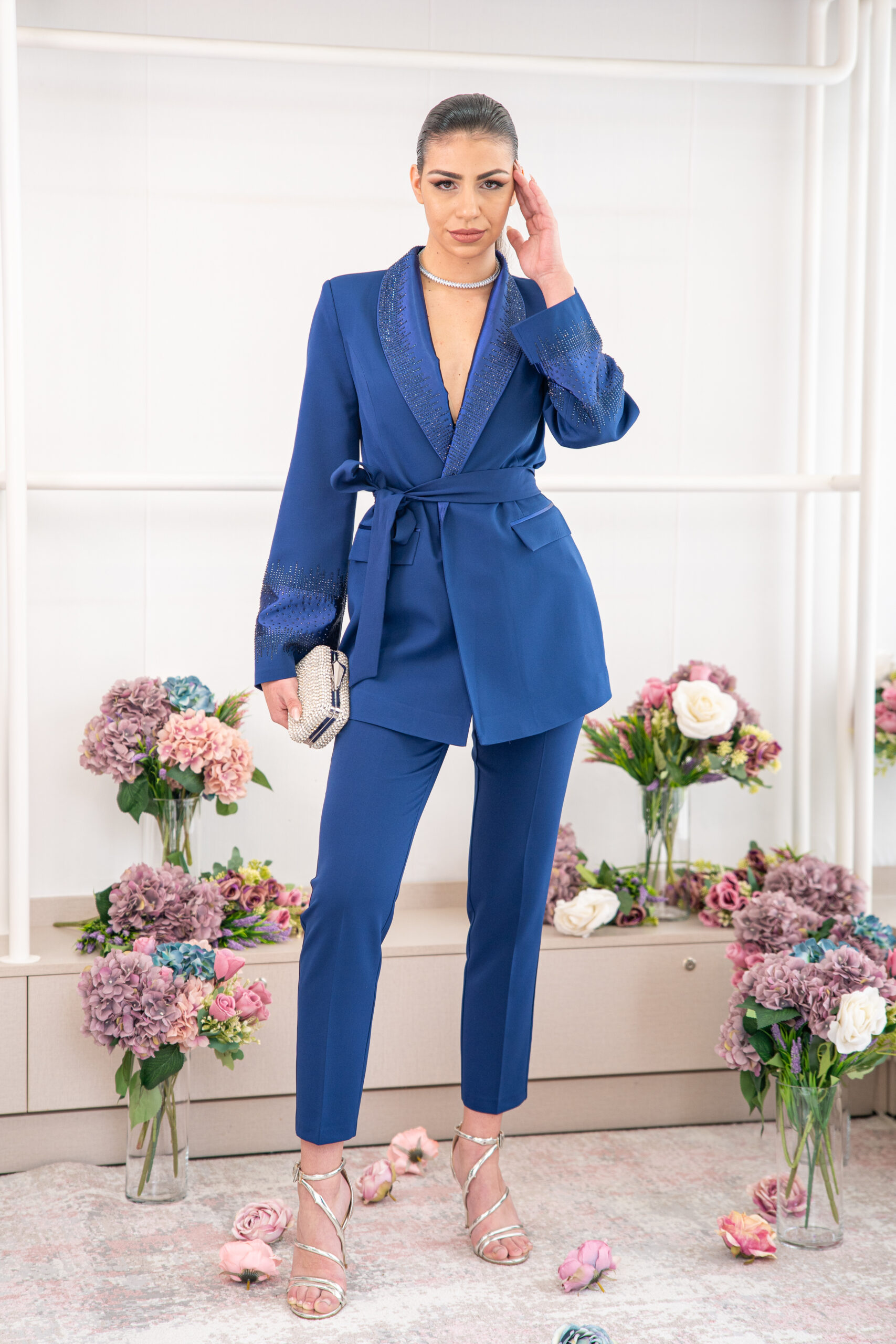Костюм “Royal Blue Elegance”