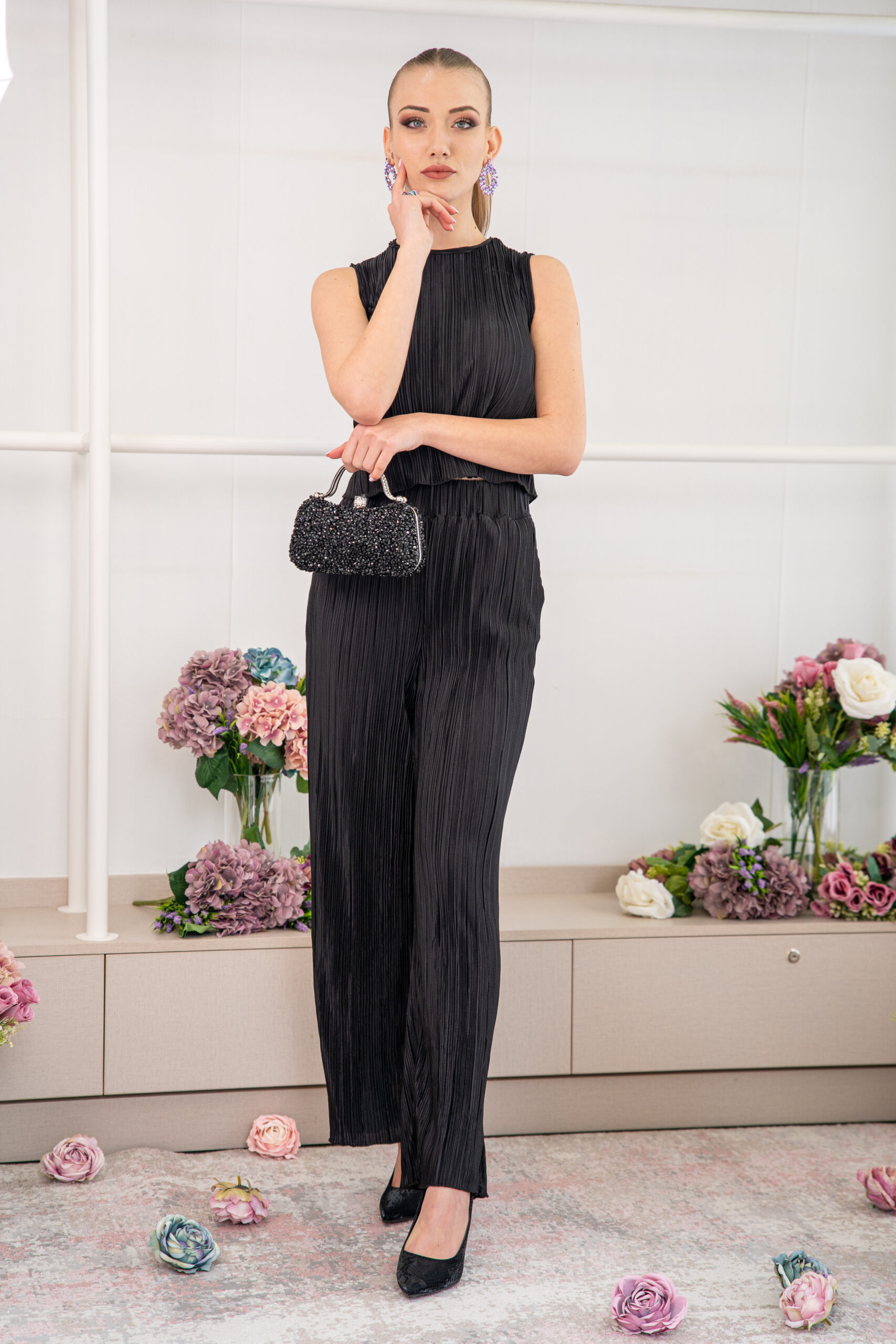Сет “Noir Chic”